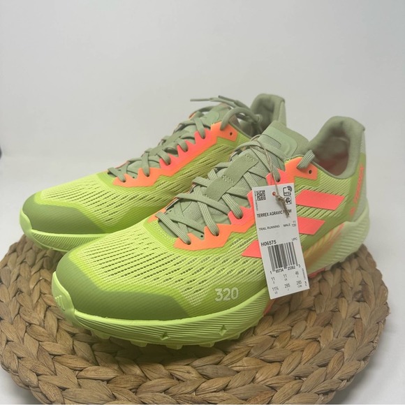 New ADIDAS Outdoor  Terrex Agravic Flow 2 Running Shoes Lime Turbo Size 11.5 main image 8